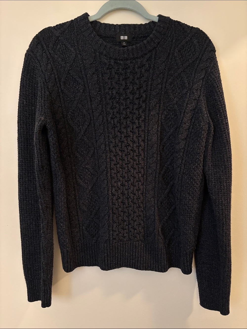 Uniqlo Men's Medium Dark Navy Cable Crewneck Sweater